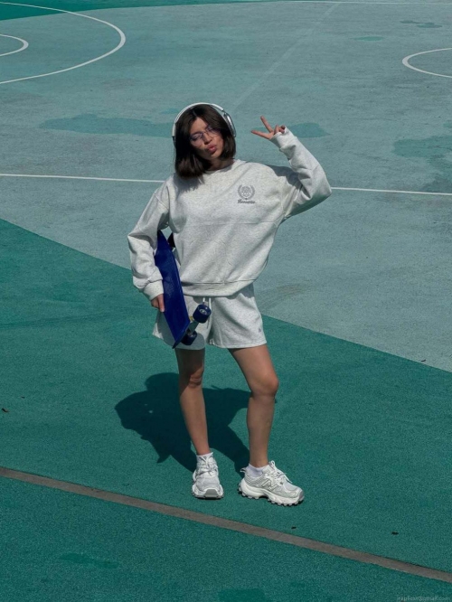 Women's 100% Cotton Round Neck Sweatshirt Loose Fit Letter Print Pullover Long Sleeve Sporty Streetwear Casual Autumn Winter Top Women's 100% Cotton Round Neck Sweatshirt Loose Fit Letter Print Pullover Long Sleeve Sporty Streetwear Casual Autumn Winter Top