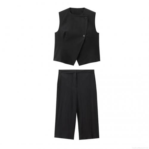Women's 2-Piece Summer Set Solid Polyester Linen-Texture Sleeveless Asymmetric Button Vest And Wide Leg Shorts Casual Lounge Outfit For Women