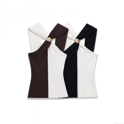 Women Sexy Contrast Color Ribbed Knit Halter Tank Top Metal Ring Decorative Criss-Cross Sleeveless Camisole For Daily Streetwear