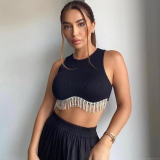 Women's Sexy Round Neck Ribbed Knit Crop Top With Rhinestone Metal Chain Tassel Hem Sleeveless Slim Fit Tank Top For Party Clubwear Summer Fashion Women's Sexy Round Neck Ribbed Knit Crop Top With Rhinestone Metal Chain Tassel Hem Sleeveless Slim Fit Tank Top For Party Clubwear Summer Fashion