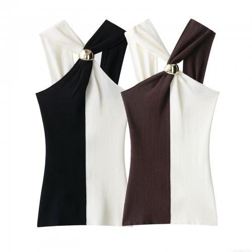 Women Halter Neck Knit Top Contrast Color Backless Sleeveless Ribbed T-Shirt With Gold Metal Ring Detail Sexy Streetwear Summer Casual Slim Fit Tank Top Vest