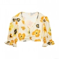 Women's Floral Print V-Neck Puff Sleeve Crop Top 100% Polyester Rib Knit Short Blouse With Ruffle Cuffs For Vacation Summer Party Sexy Slim Fit Shirt