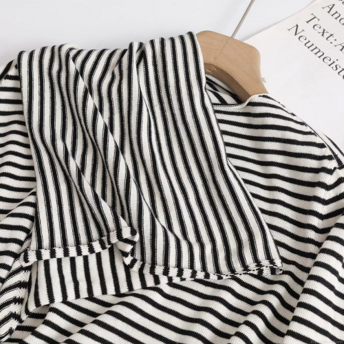 Women's Striped Knit Long Sleeve T-Shirt With Scarf 100% Cotton Casual Loose Fitting Top For Daily Wear Minimalist Style Autumn Fashion Women's Striped Knit Long Sleeve T-Shirt With Scarf 100% Cotton Casual Loose Fitting Top For Daily Wear Minimalist Style Autumn Fashion