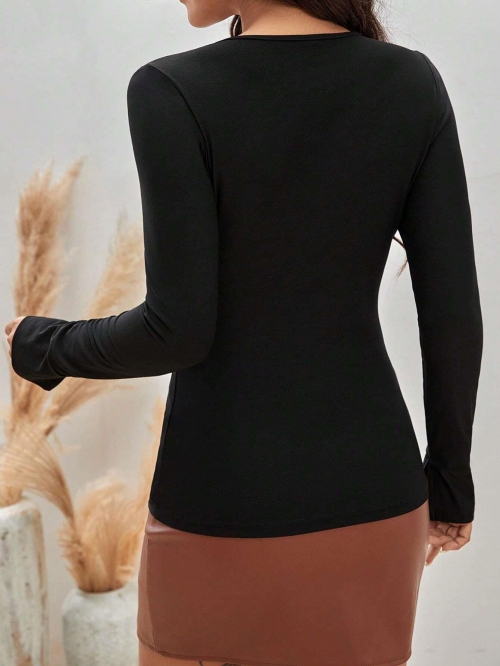 Women Sexy V Neck Slim Fit Long Sleeve T-Shirt Elegant Commuter Top With Metal Chain Decoration Solid Color Viscose Elastane Basic Autumn Winter Shirt