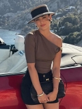 Women Sexy Asymmetrical One Shoulder Ruched T-Shirt Sleeveless Tight Fitting Polyester Top With Gold Metal Ring Detail For Summer Streetwear Party Fashion Casual Tee