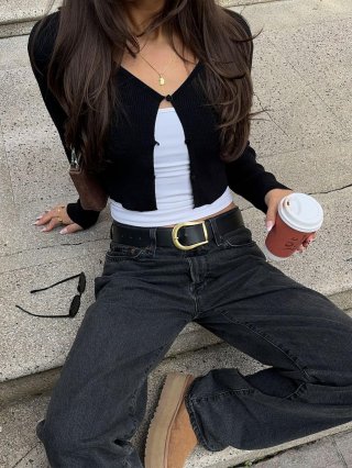 Women's Sexy Ribbed Knit Cropped Cardigan Button Down Long Sleeve V Neck T-Shirt Slim Fit Casual Streetwear Summer Autumn Lightweight Breathable Fashion Top Women's Sexy Ribbed Knit Cropped Cardigan Button Down Long Sleeve V Neck T-Shirt Slim Fit Casual Streetwear Summer Autumn Lightweight Breathable Fashion Top