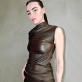 Women Sexy Asymmetric One Shoulder PU Leather Cropped Top Slim Fit Faux Leather T-Shirt For Party Club Night Out Streetwear