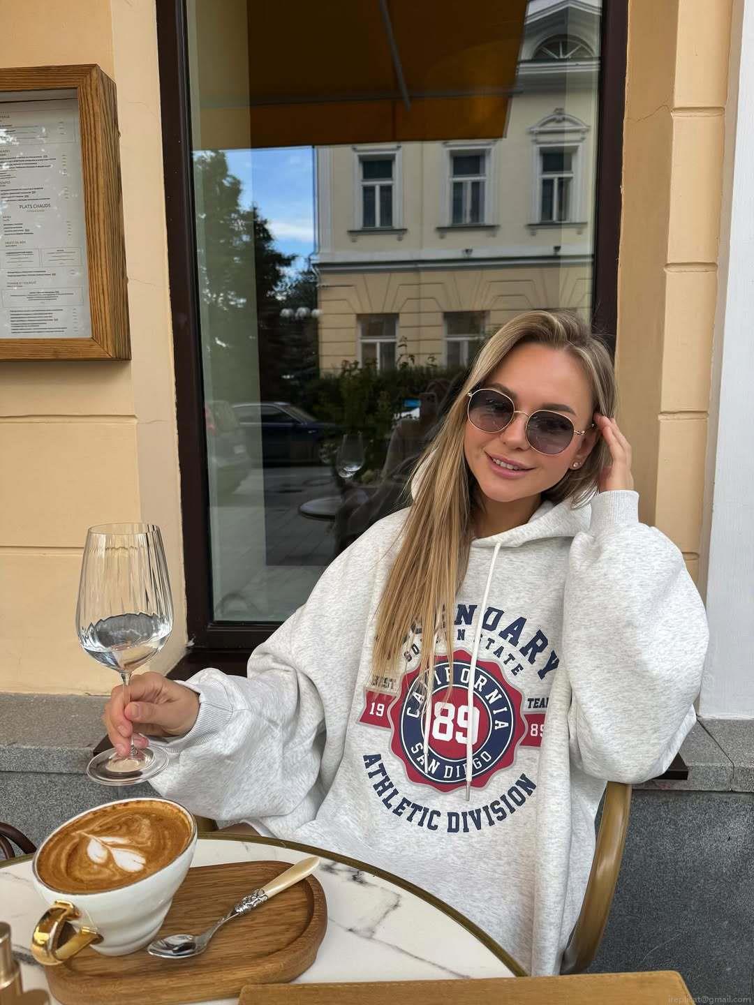 Women's American Retro Oversized Hooded Sweatshirt Cotton Blend Letter Print Long Sleeve Pullover Hoodie For Autumn Winter Streetwear Casual Top