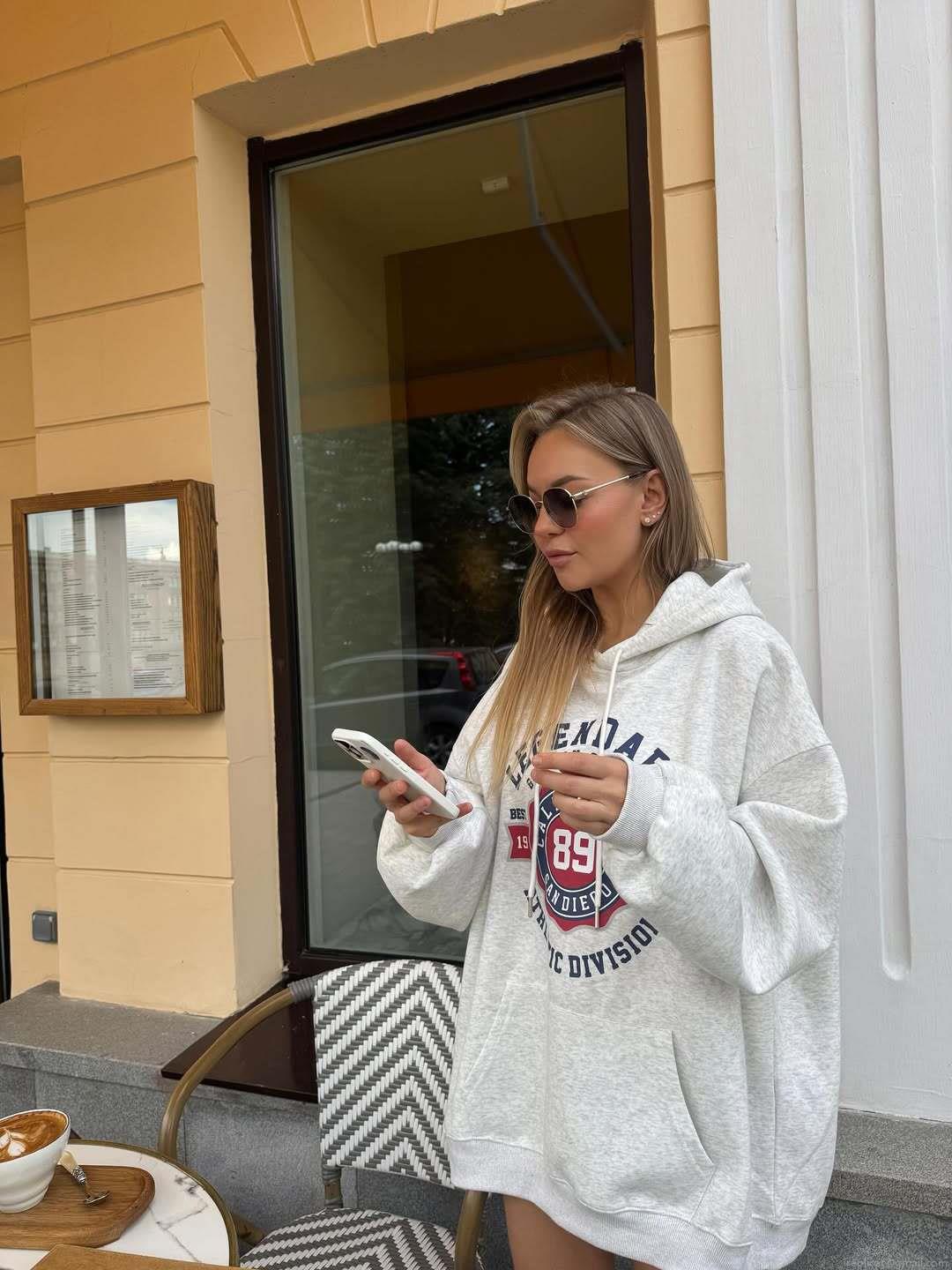 Women's American Retro Oversized Hooded Sweatshirt Cotton Blend Letter Print Long Sleeve Pullover Hoodie For Autumn Winter Streetwear Casual Top