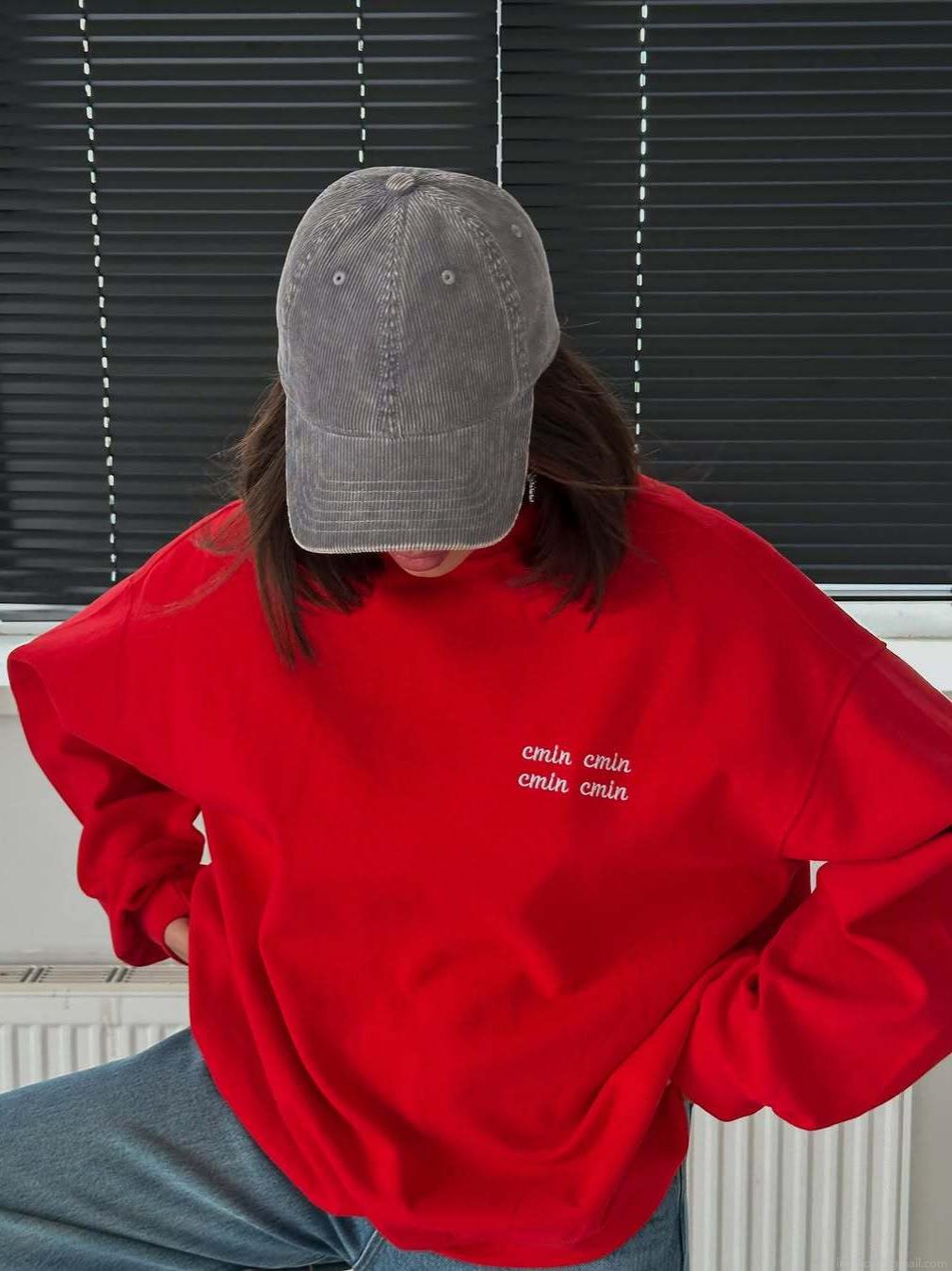 Women Red Oversized Sweatshirt 100% Cotton Letter Embroidery Crew Neck Long Sleeve Streetwear Pullover Casual Autumn Loose Fashionable Top For Women
