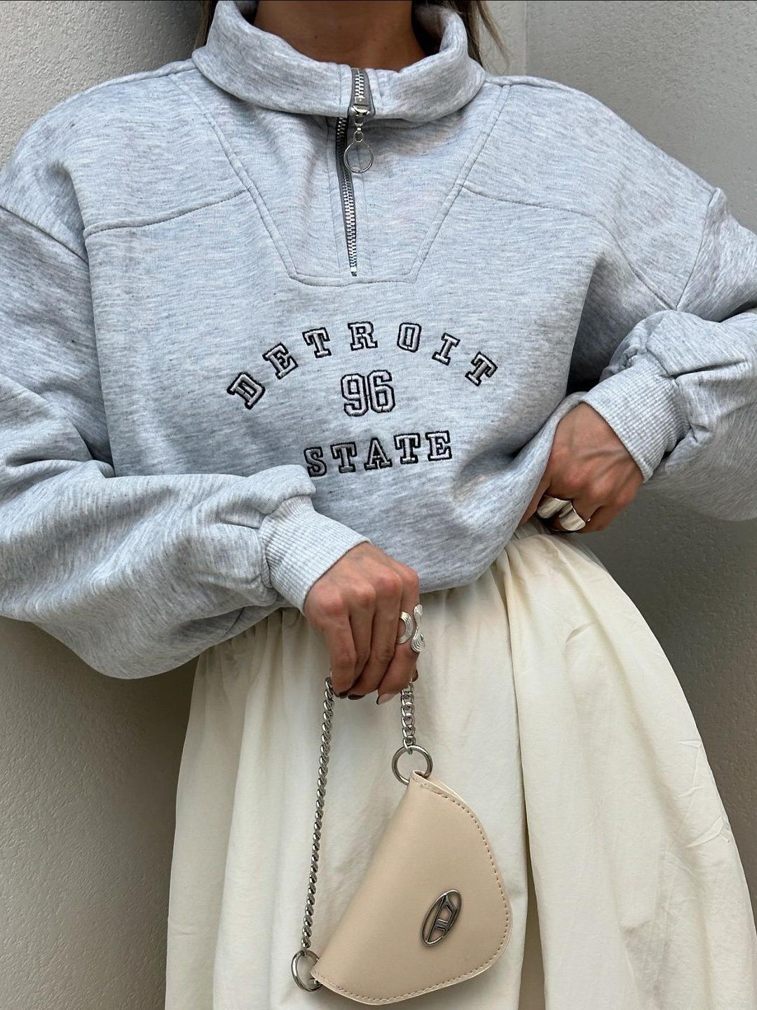 Women's Retro Detroit 96 Letter Embroidery Half Zip Sweatshirt Oversized Long Sleeve Cotton Blend Pullover Casual Streetwear Top