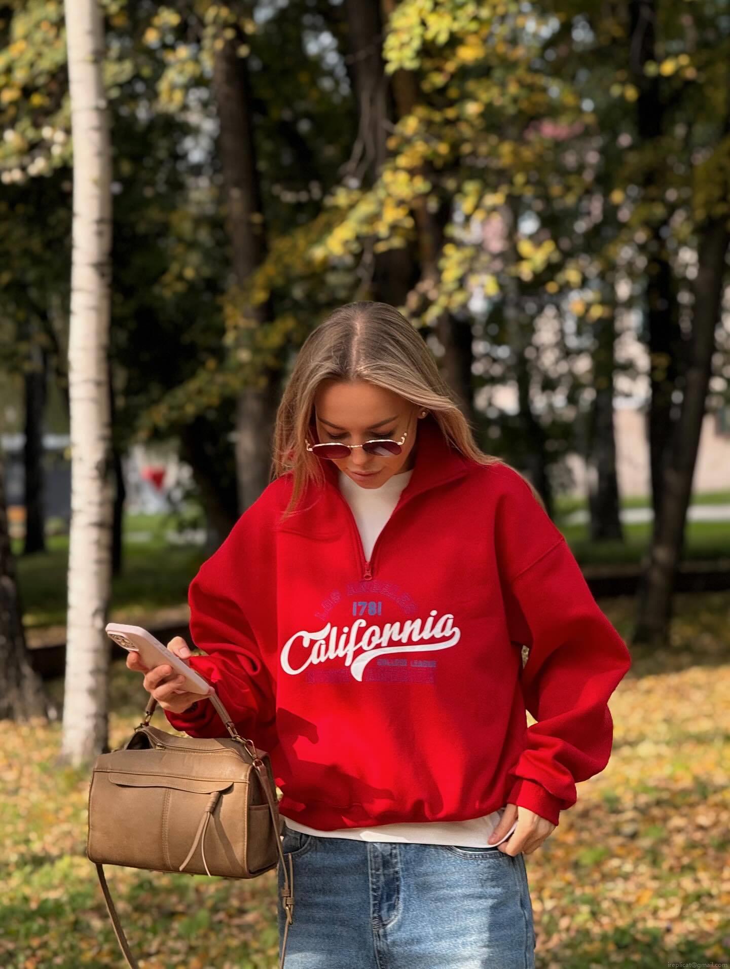 Women's Half-Zip Lapel Sweatshirt Cotton California Letter Print Loose Oversized Long Sleeve Retro American College Style Pullover Top for Autumn Winter