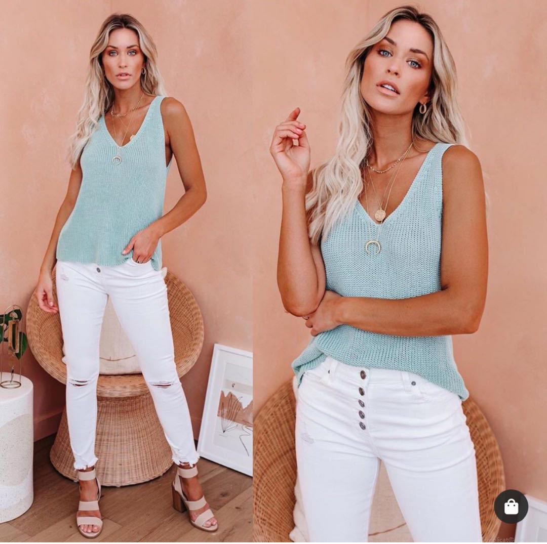 Women's V Neck Knit Tank Top Sleeveless Loose Polyester Hollow Out Camisole For Summer Casual Daily Beach Vacation Solid Color Vest
