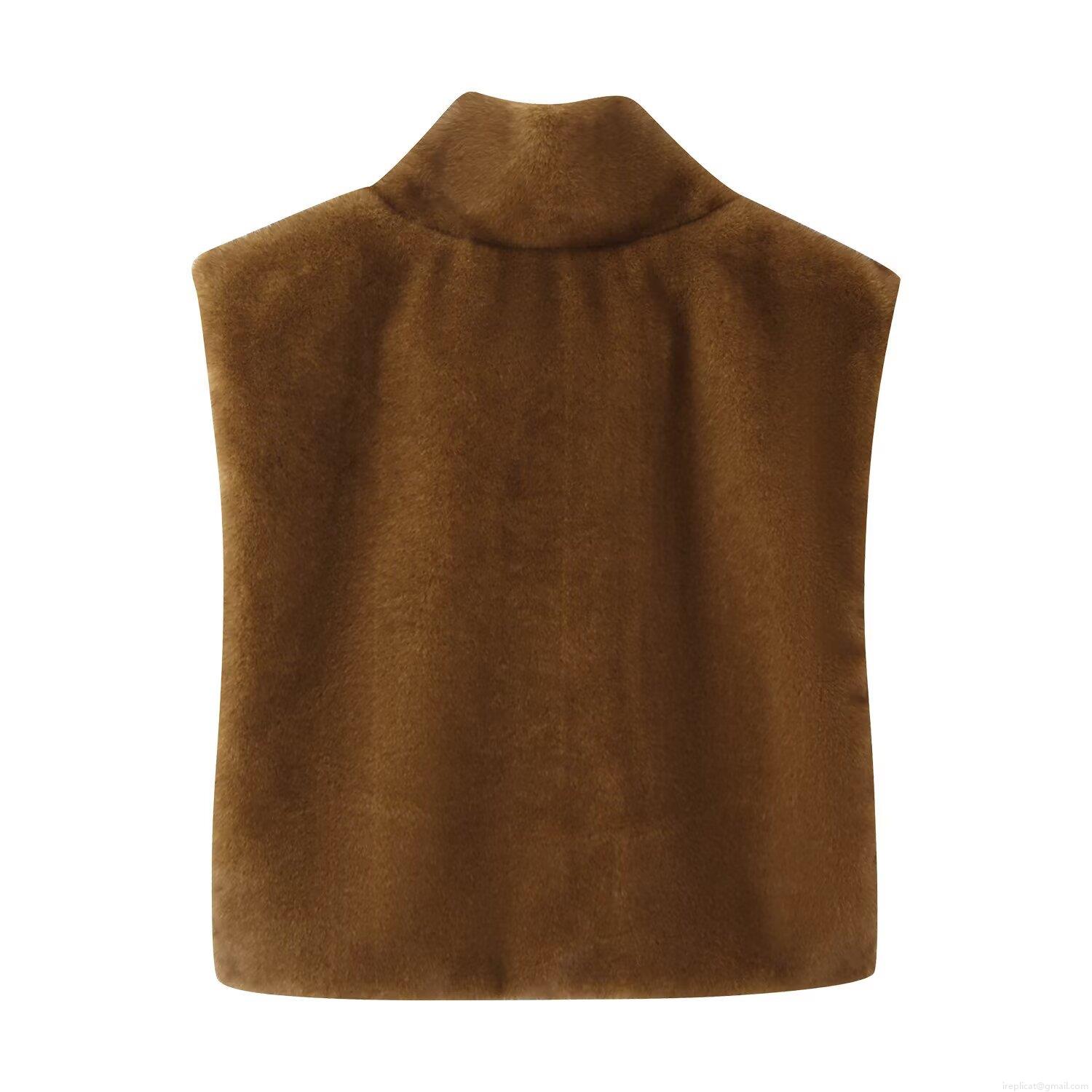 Women's Elegant Faux Fur Sleeveless Vest High Neck Thermal Bib Collar Solid Color Polyester Winter Warm Cape For Women Casual Soft Commuting Accessory