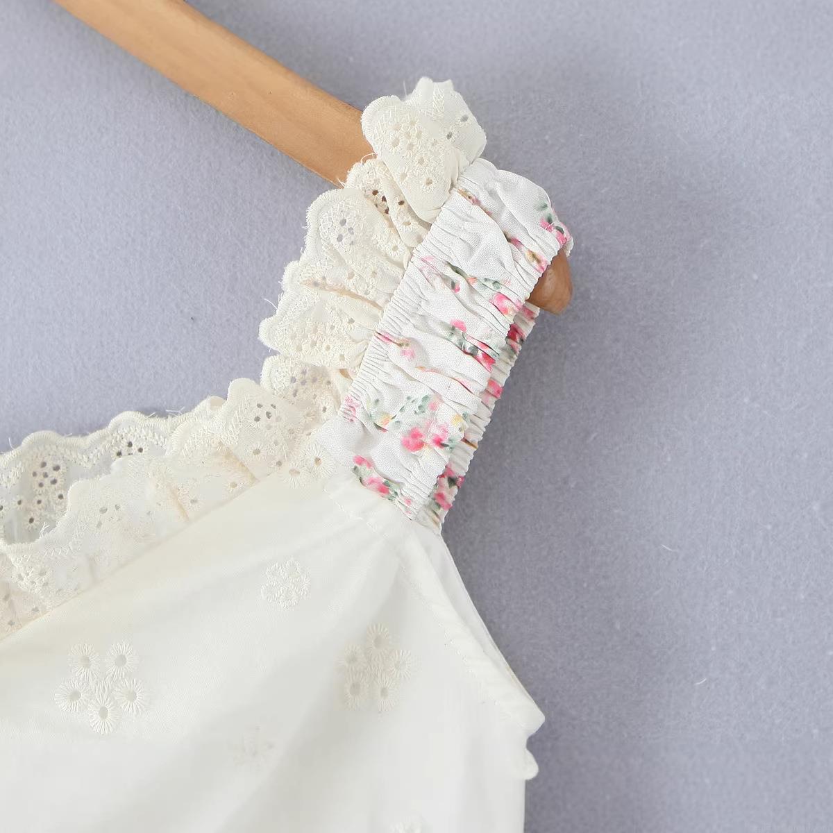 French Pastoral Sweet Floral Embroidery Lace Patchwork Camisole Top For Women Sexy Vintage Bow Decor Sleeveless Crop Top Summer Vacation Tank Top