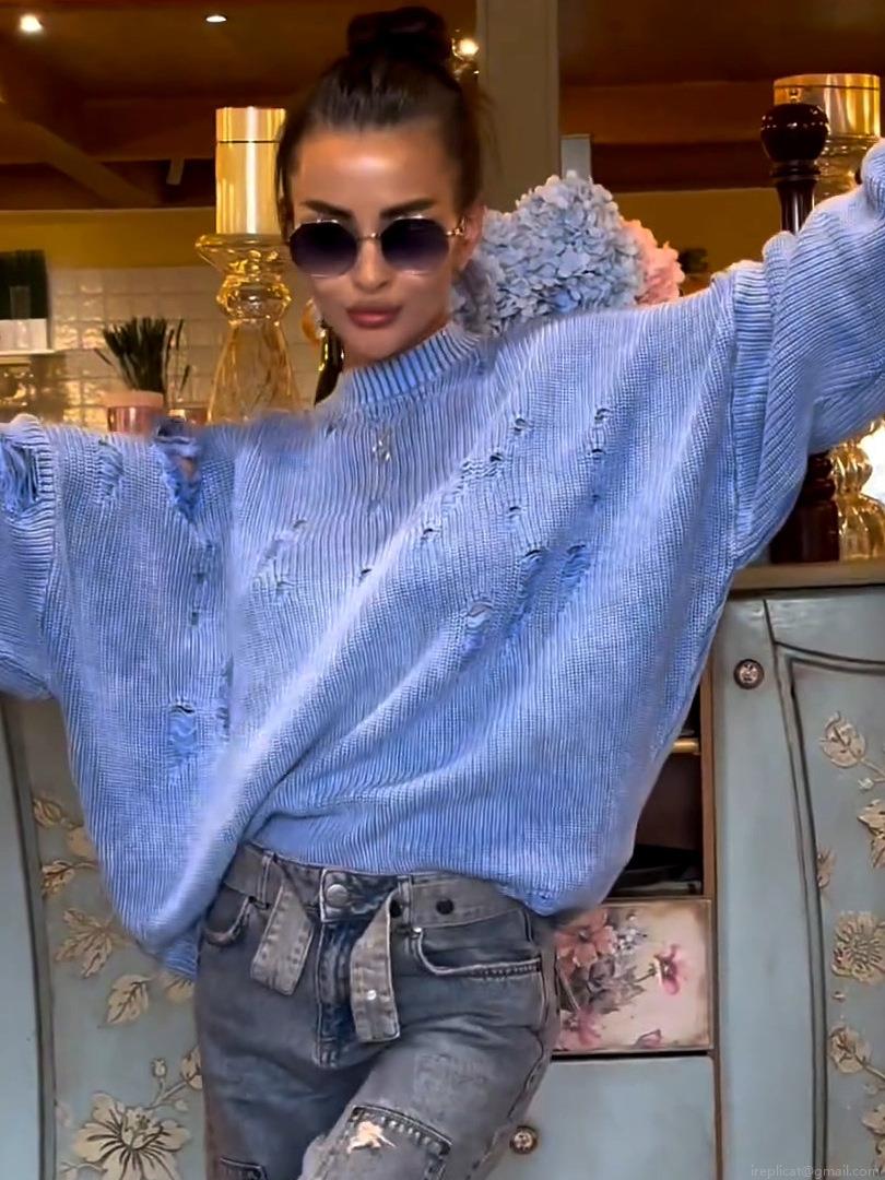 Women's Vintage Wasteland Distressed Knit Sweater Oversized Drop Shoulder Pullover Long Sleeve Lazy Style Worn-out Hole Aesthetic Top