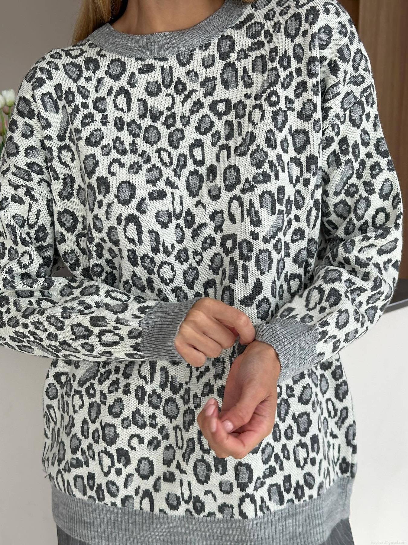 Women's Leopard Print Crewneck Knit Sweater Loose Long Sleeve Cotton Blend Pullover Casual Streetwear Jumper Tops
