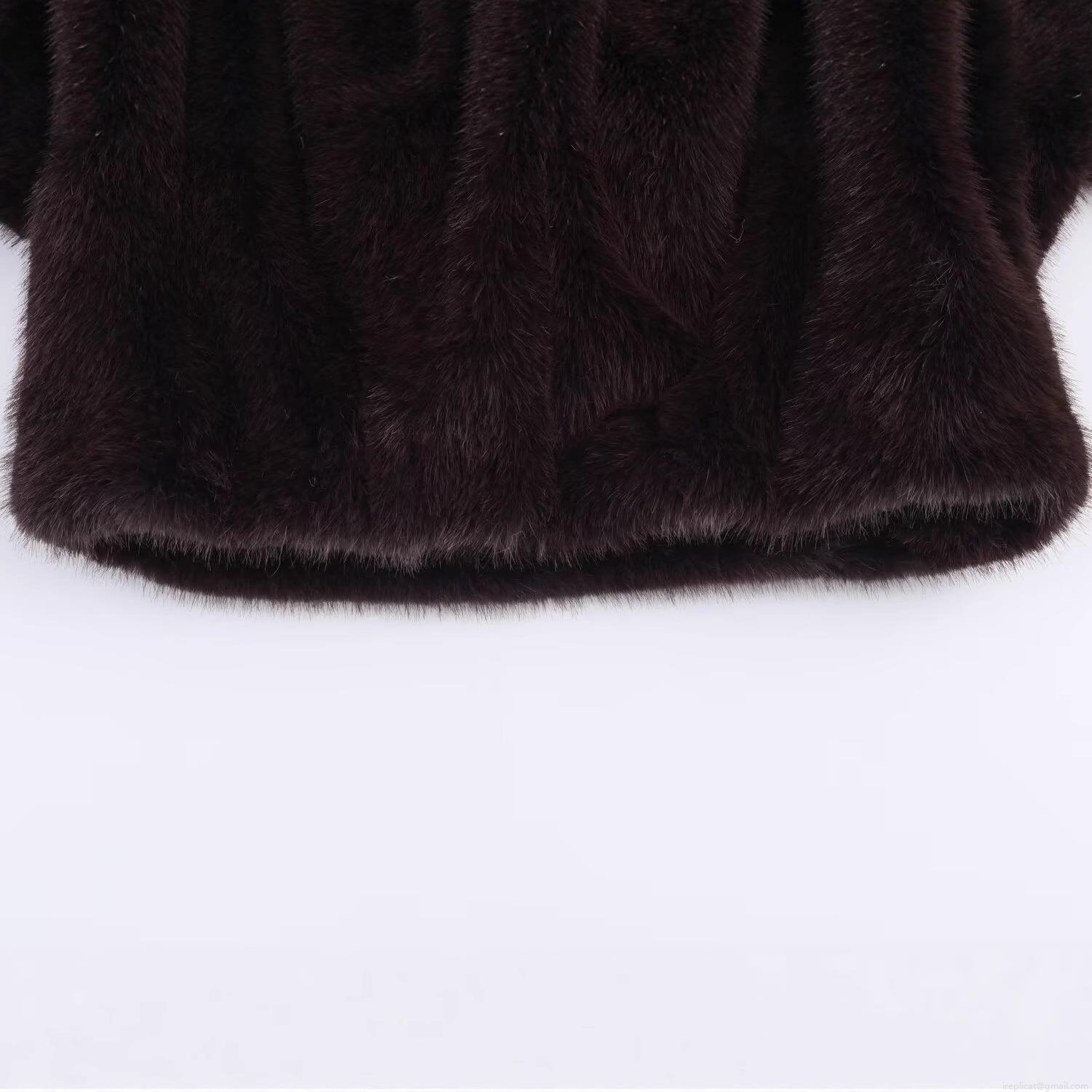 Women's American Casual Faux Fur Short Sleeve Top Round Neck Loose Fit Plush T-Shirt Winter Warm Streetwear Crop Top For Women